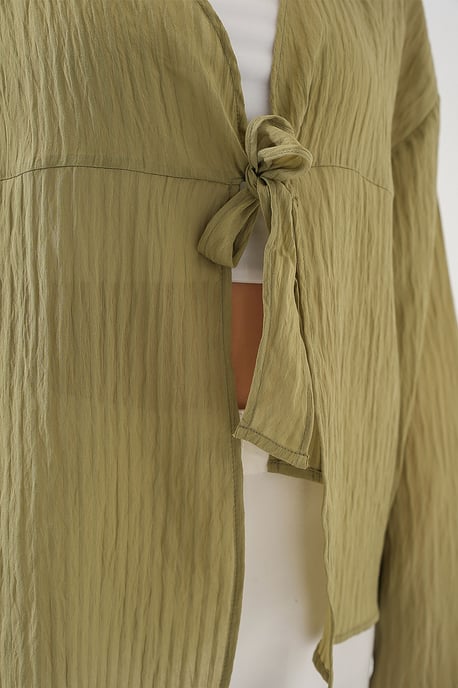 V-Ausschnitt Bluse mit Schleife - Image 5