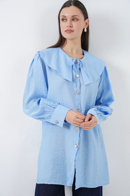 Lange lockere Bluse mit Baby-Kragen und Schleifendetail - Image 4