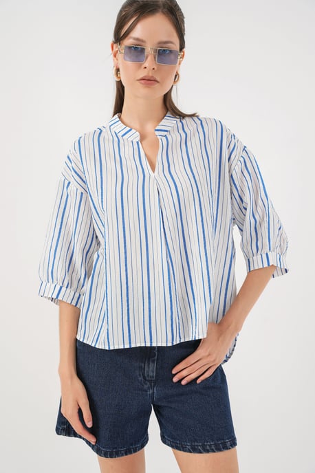 Gestreifte V-Ausschnitt-Bluse - Image 3