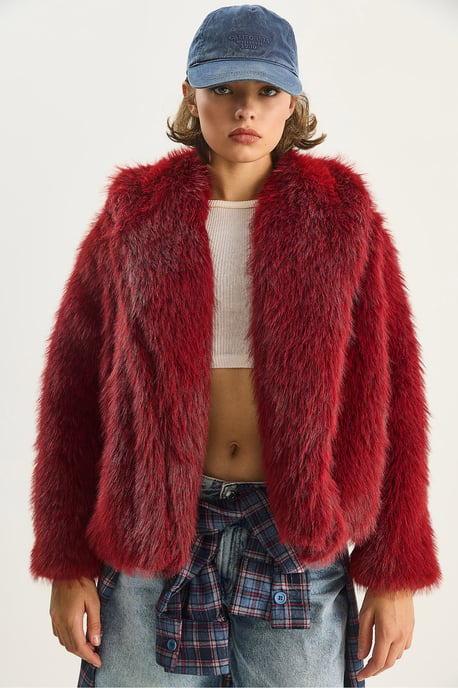 Kunstfell Kurzjacke mit offenem Kragen - Image 1
