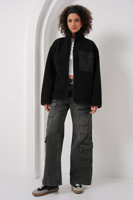 Oversized Plüschmantel mit Taschen - Image 2