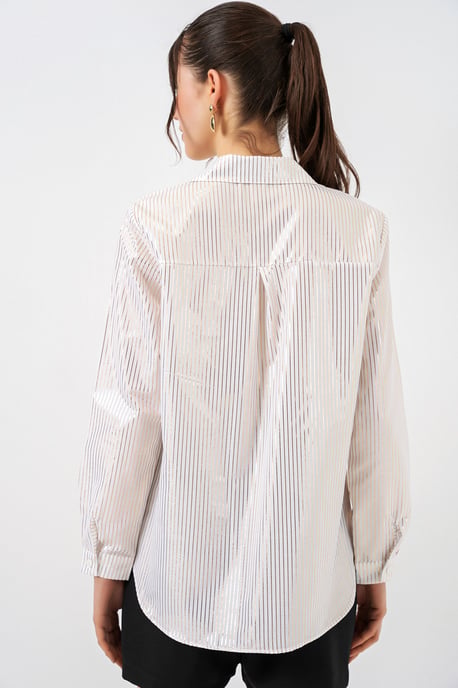 Übergroßes gestreiftes Button-Up Hemd - Image 5