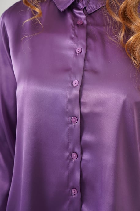 Satin Langarmhemd mit Knopfleiste - Image 4