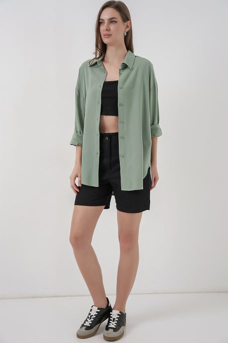 Basic Button-Up Shirt - Image 3