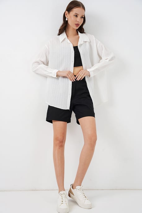 Texturiertes gestreiftes oversized Hemd mit Knopfverschluss - Image 2