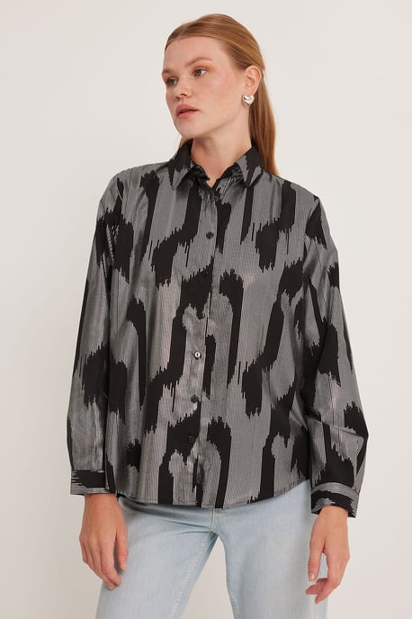 Übergroßes gestreiftes Button-Up Hemd - Image 3