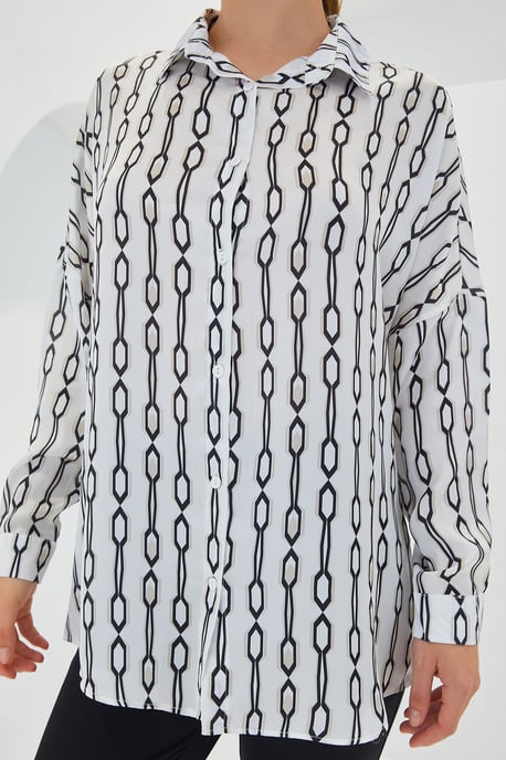 Übergrößiges Satin-Knopf-Front-Shirt - Image 4
