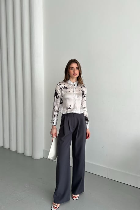Abstract Druck Satin Button-Up Hemd - Image 4