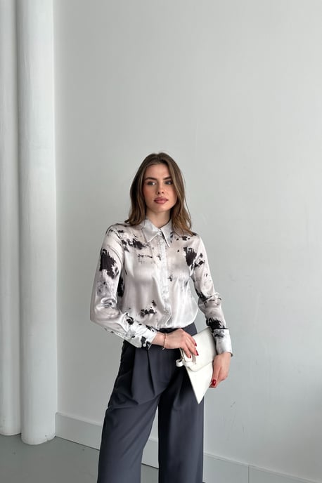 Abstract Druck Satin Button-Up Hemd - Image 5