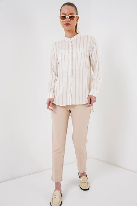 Gestreiftes Button-Down Langarmshirt mit Tasche - Image 2
