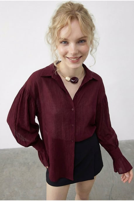 Übergroßes Rüschenshirt mit Knöpfen - Image 4
