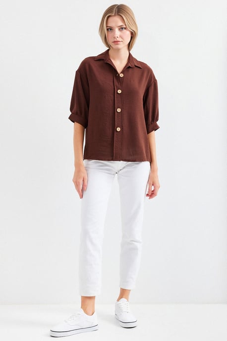 Übergroßes Crepe-Shirt mit Knopfverschluss - Image 3