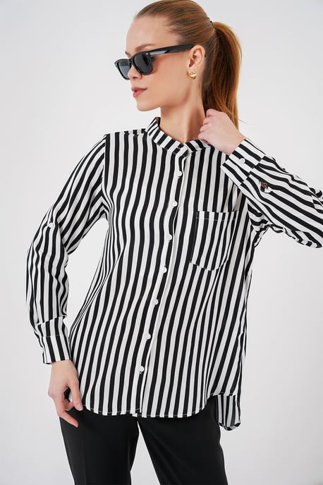 Gestreiftes Button-Down Langarmshirt mit Tasche - Image 1