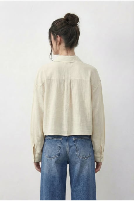Besticktes Crop-Shirt mit Knopfverschluss - Image 5