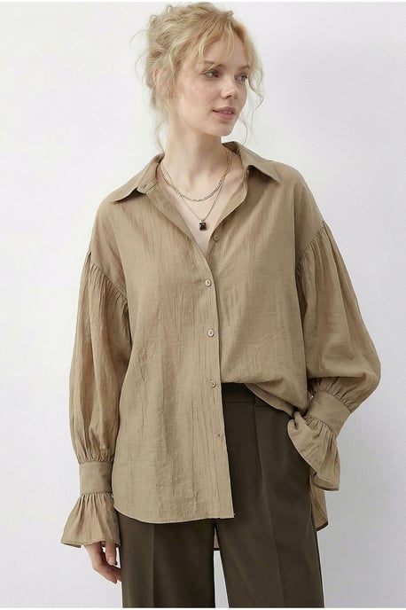 Übergroßes Rüschenshirt mit Knopfleiste - Image 3