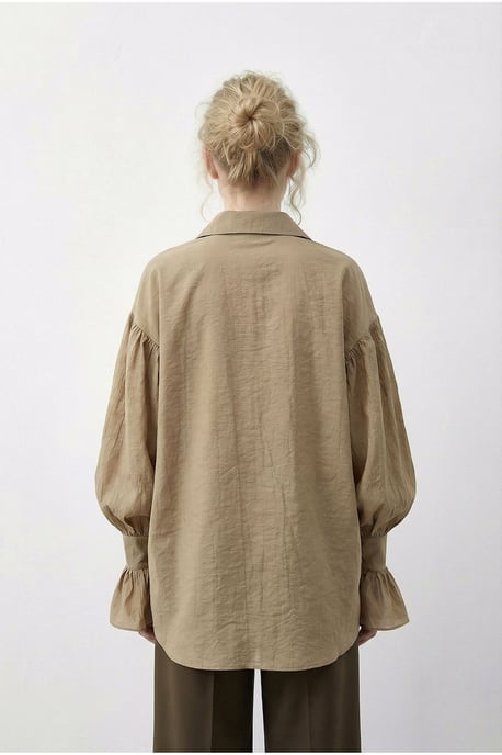 Übergroßes Rüschenshirt mit Knopfleiste - Image 4