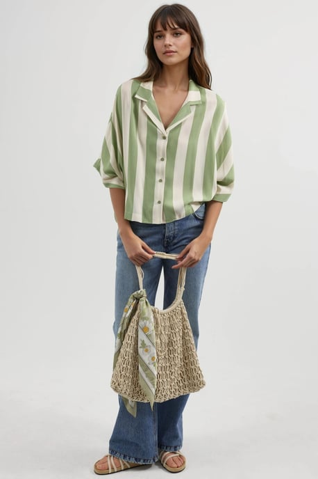 Entspannt geschnittenes gestreiftes Button-Up-Shirt - Image 5