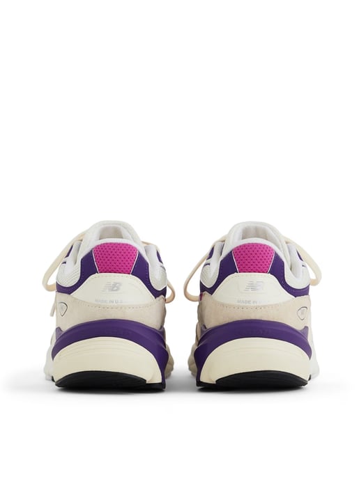 990v6 Made in USA Sneakers - Image 3