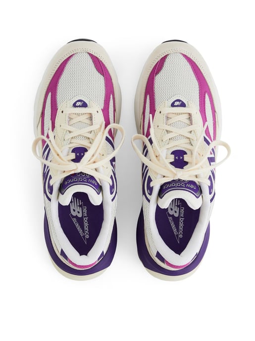 990v6 Made in USA Sneakers - Image 4