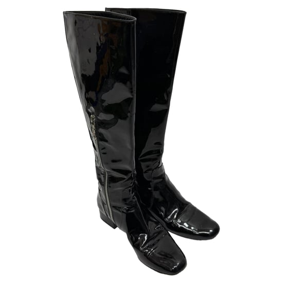 Saint Laurent Babies 40 Kniehohe Stiefel aus schwarzem Lackleder - Image 5