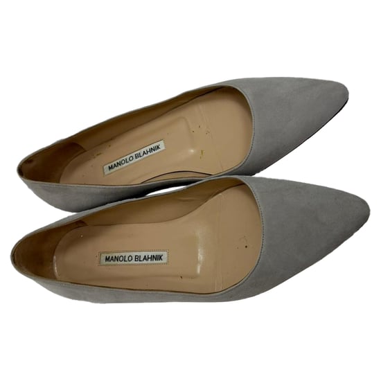 Manolo Blahnik Ballerinas mit spitzer Zehenpartie aus grauem Wildleder - Image 5