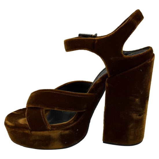 Jil Sander Plateau-Sandalen mit gedrehtem Design aus braunem Samt - Image 4