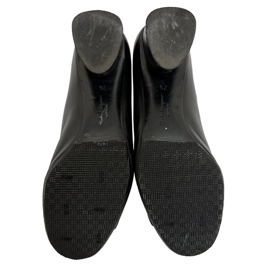 Salvatore Ferragamo Avery Pumps aus schwarzem Leder - Image 6