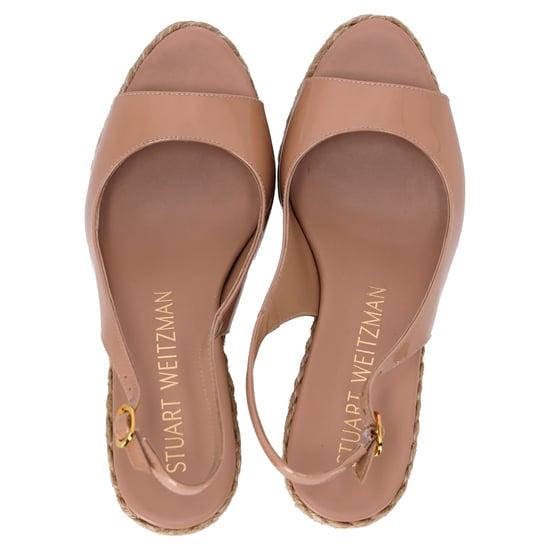 Stuart Weitzman Island Slingback Espadrille Sandalen aus beigem Lackleder - Image 6