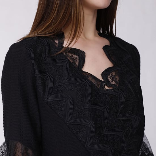 Stricktop mit gekreuztem Herzmuster und Muschelkantenspitze - Image 4