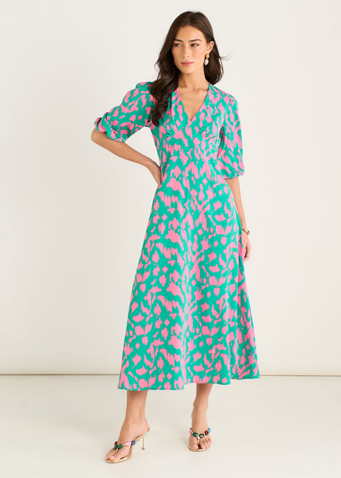Grünes Midikleid im V-Ausschnitt mit Tierprint - Image 1