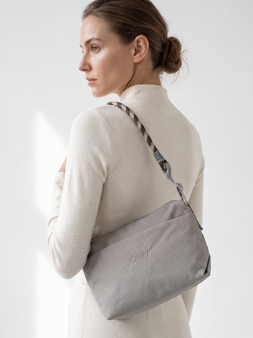 GIAN MARCO VENTURI Schultertasche Women - Image 4