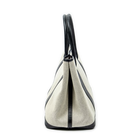 Garden Party PM Schultertasche - Image 3