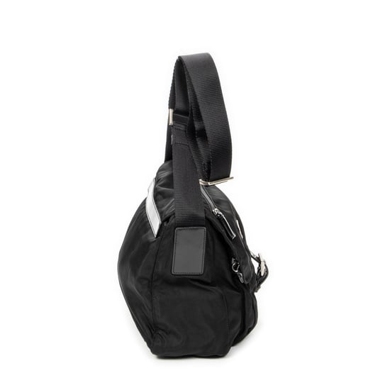 Small Buckle Flap Crossbody Schultertasche - Image 4