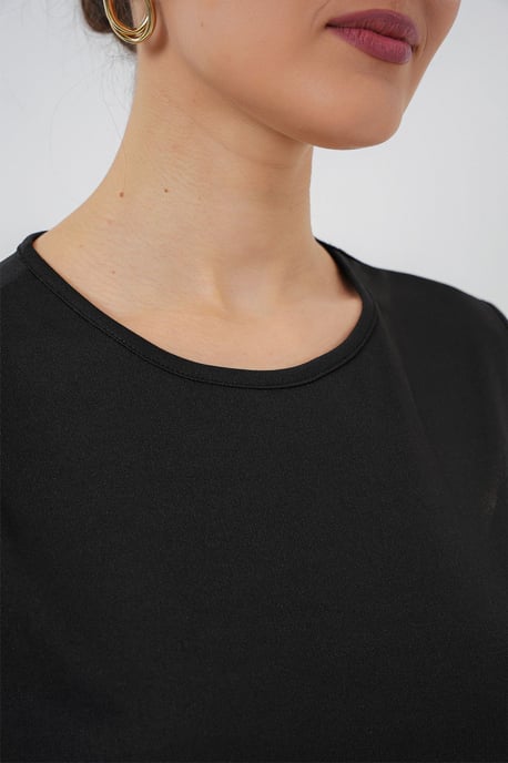 Lockeres Midi-Kleid mit Rundhalsausschnitt - Image 4
