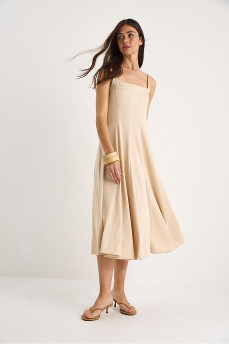 Strukturiertes Midikleid mit quadratischem Kragen - Image 2