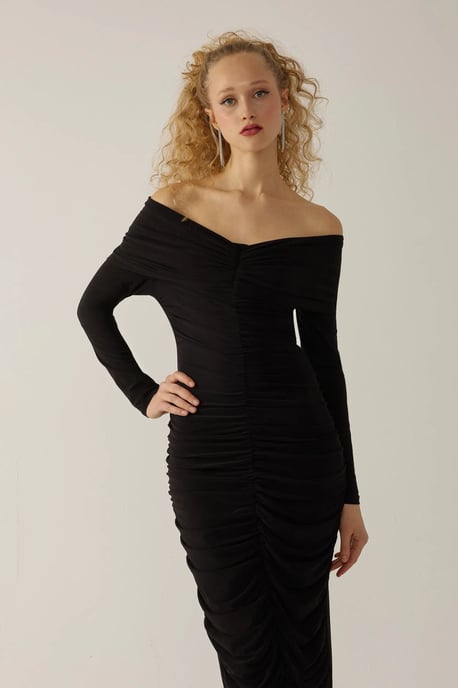 Schulterfreies, drapiertes Bodycon-Maxikleid - Image 1