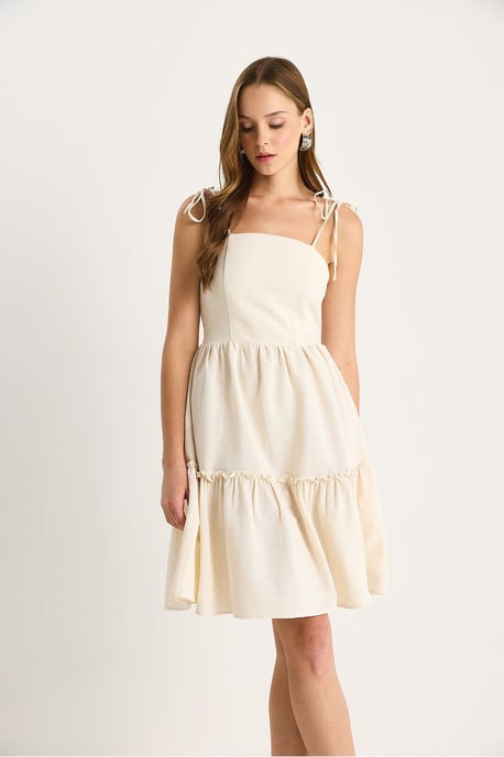 Kleid mit quadratischem Kragen in A-Form und Bindungsdetail in Midi-Länge - Image 3