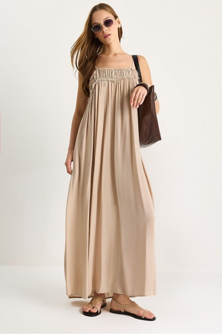 Besticktes Maxikleid mit quadratischem Kragen - Image 1