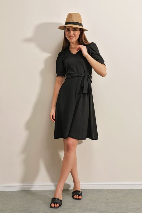 Strukturiertes V-Ausschnitt Midi-Strickkleid mit Schleife - Image 3