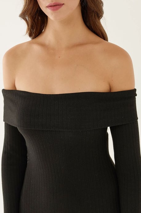 Schulterfreies Midi-Kleid - Image 5