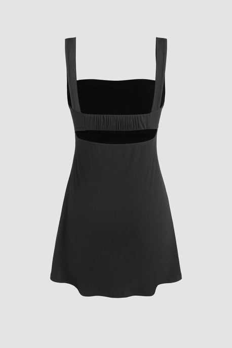 Gerüschtes Mini-Kleid mit Quadrat-Ausschnitt - Image 2