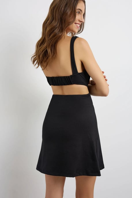 Gerüschtes Mini-Kleid mit Quadrat-Ausschnitt - Image 5