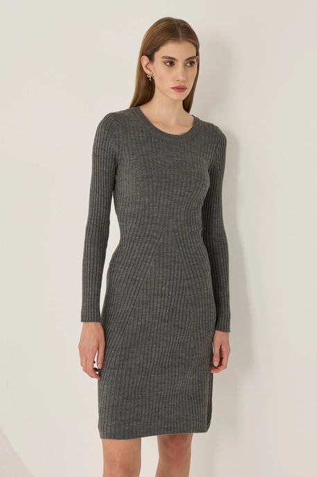Strickkleid mit Rundhalsausschnitt - Image 2