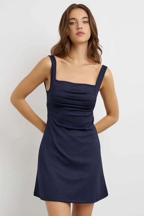 Gerüschtes Minikleid mit eckigem Ausschnitt - Image 4