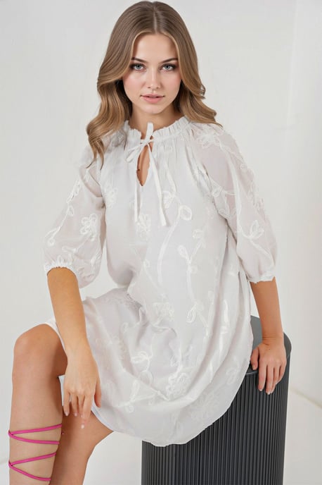 Besticktes Spitzen-Minikleid mit Knotenverschluss - Image 3