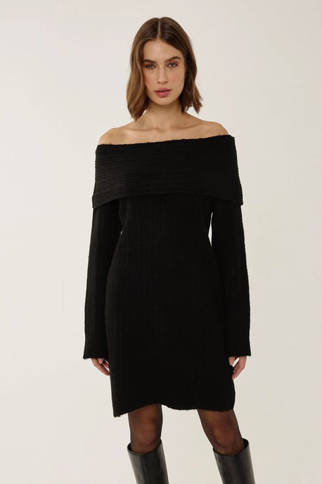 Schulterfreies gestreiftes Strickkleid - Image 2