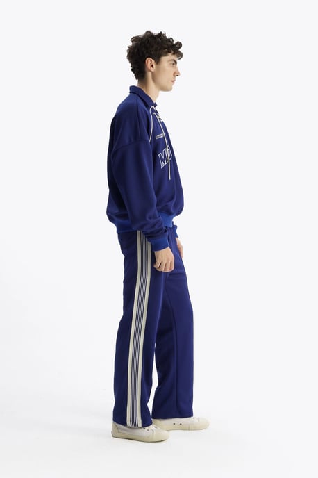 Sweatshirt mit Kordelzug-Ausschnitt und Print - Image 3