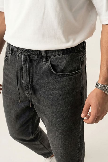 Lässige Jeanshose - Image 5