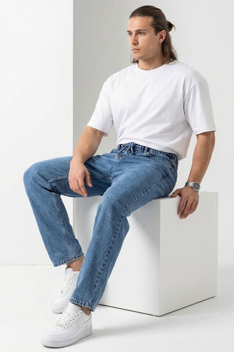 Lässige Jeanshose - Image 2