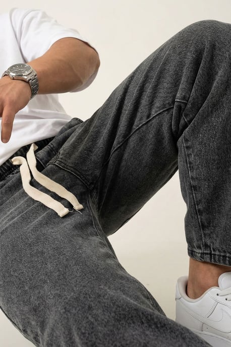 Elastische Denim-Hose mit Gummizug - Image 2